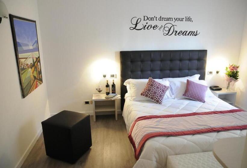Romantic Room, Rombino