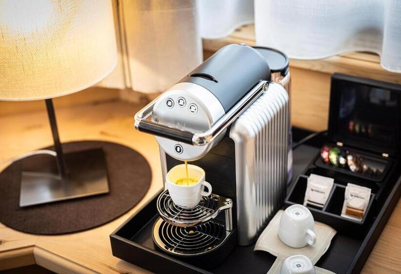 سوئیت با وان آب گرم, Savoy Dolomites Luxury & Spa
