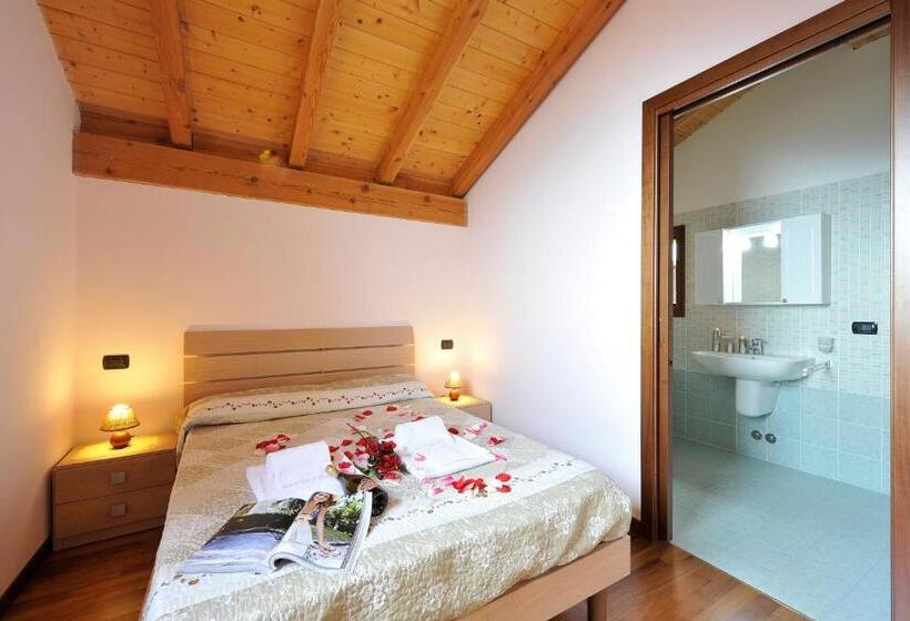 شقة غرفة واحدة مزودة بتراس, Residence Borgo La Sorgente