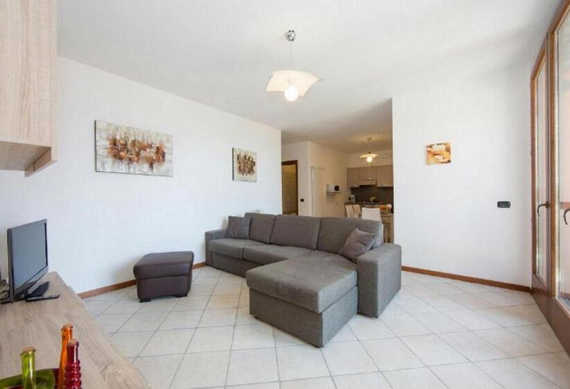 Апартаменты 1 Спальня с Балконом, Residence Borgo La Sorgente