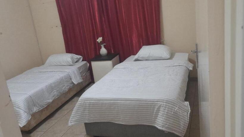 스탠다드 룸, Tatian S Guesthouse +27783336268