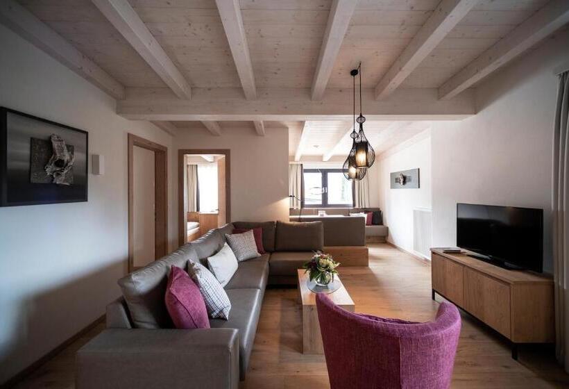 Апартаменты 2 Спальни, Das Grafenstein Familienresidence