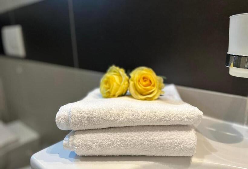 Апартаменты Deluxe 2 Спальни, Gardesana Active Apartments