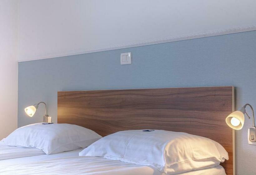 اتاق استاندارد با چشم‌انداز دریا, Lavender  Oleander Resort