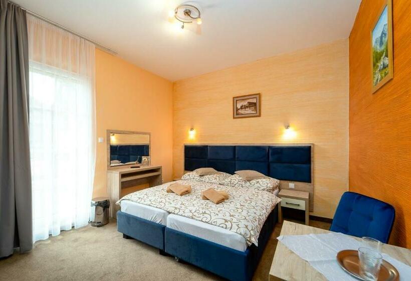 Номер Стандарт, Penzion Josu