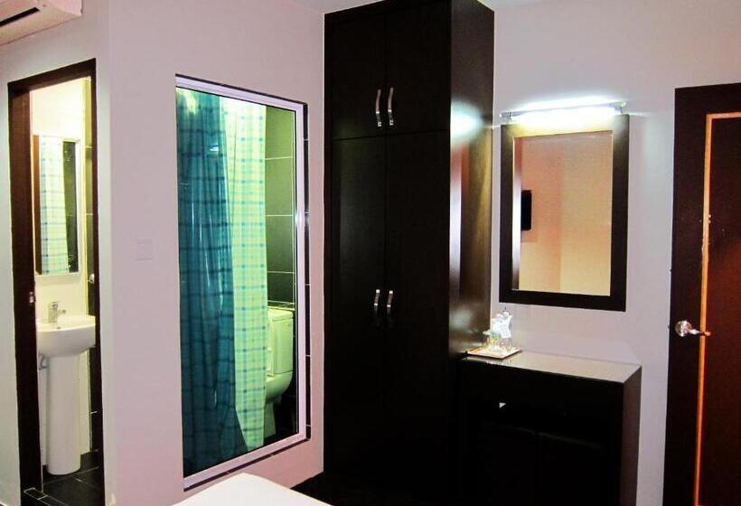 Номер Deluxe, Oriental Inn