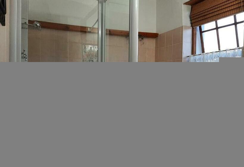 Семейный Номер, Karoo Life B&b