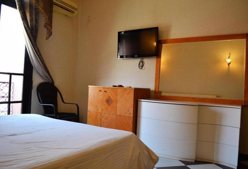 Economy Triple Room, Le Grand Hotel Tazi
