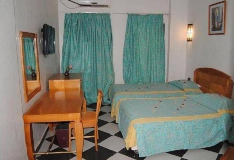Standart Oda, Le Grand Hotel Tazi