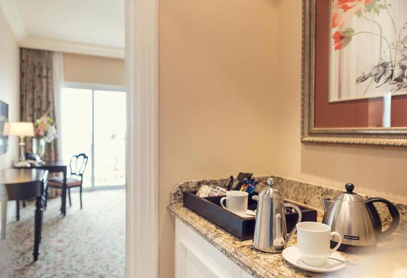 Suite Superior, The Boardwalk Hotel, Convention Centre & Spa