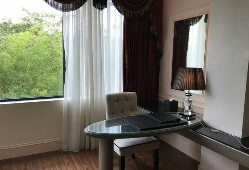 غرفة ديلوكس, The Orchard Resort & Spa Melaka