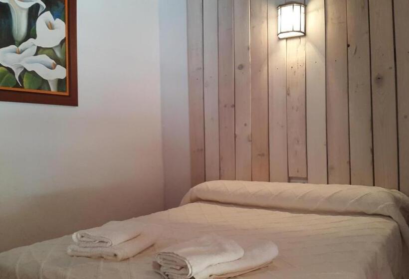 标准间, Albergue De Espiel