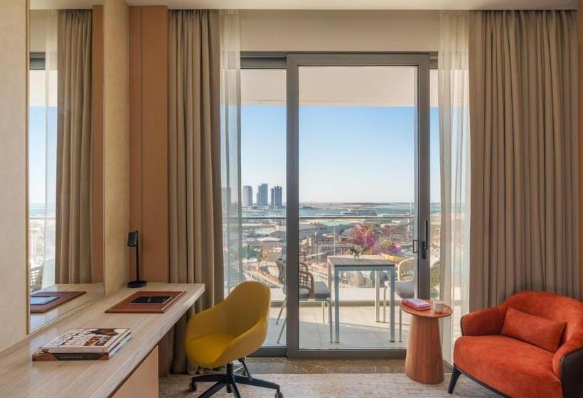 اتاق دلوکس با تخت کینگ و چشم‌انداز, Rixos Premium Qetaifan Island North