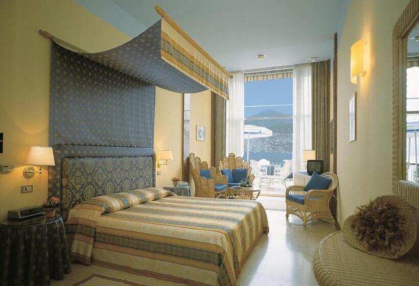 Полулюкс Вид на Озеро, Beach Hotel Du Lac Malcesine