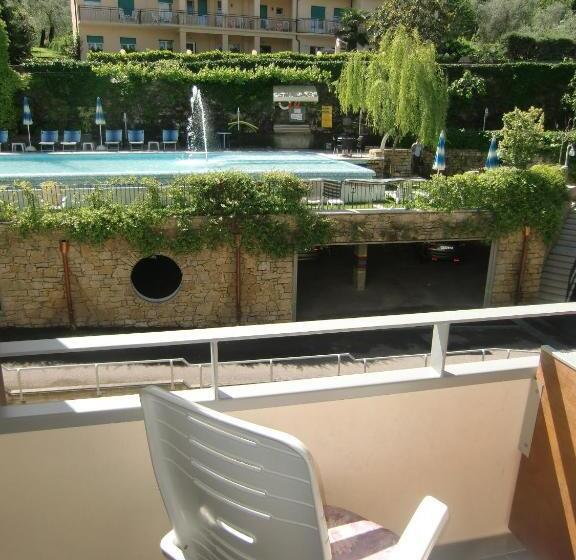 Номер Стандарт Индивидуальный с Балконом, Beach Hotel Du Lac Malcesine