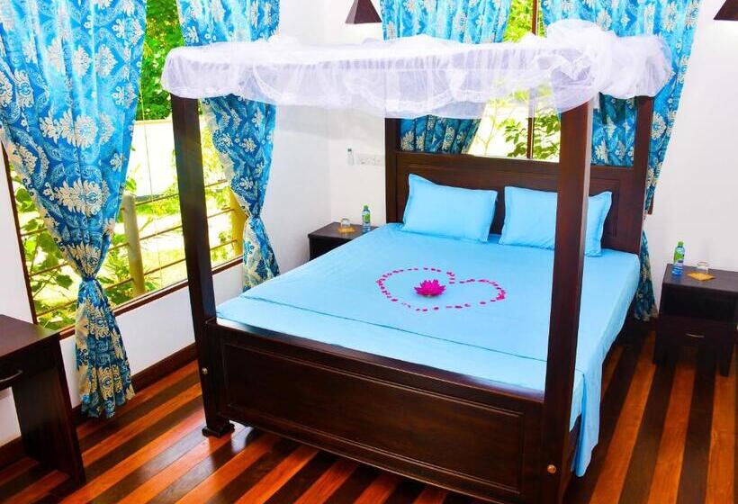 Шале Superior 1 Спальня, Mass Eco Cabana Yoga & Spa   Unawatuna