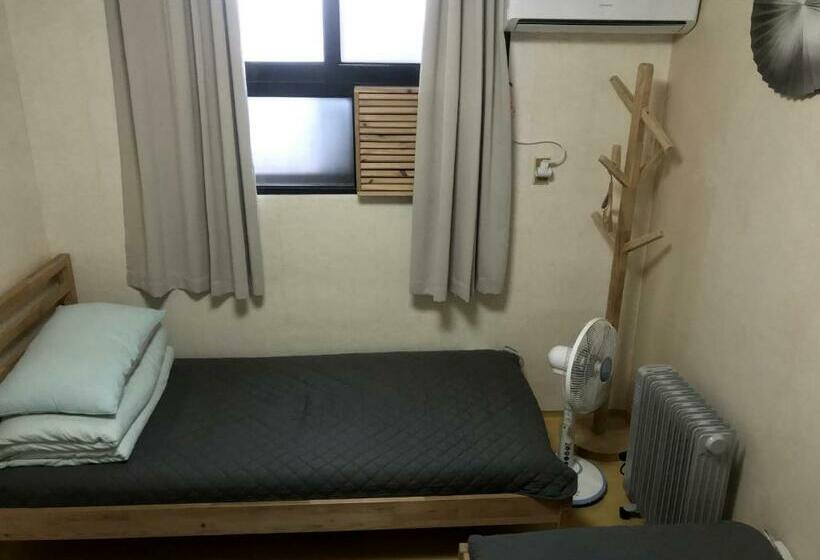 标准间, Doobaki Hostel