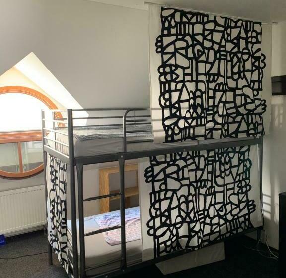 공동 객실, Hostel John Galt