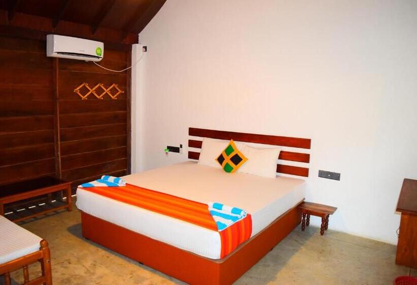 高级园景房, Liyana Holiday Resort