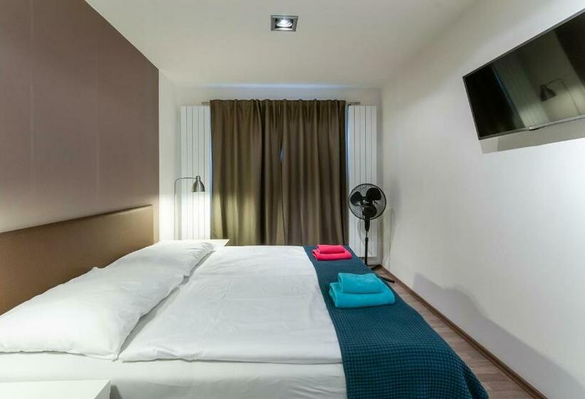 Номер Стандарт, Vv Hotel & Apartments