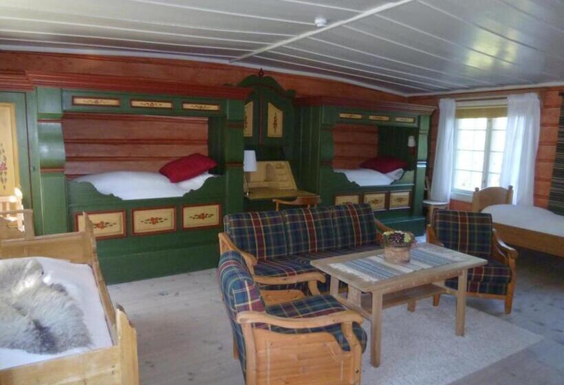 סוויטה, Røisheim Hotel & Skysstasjon