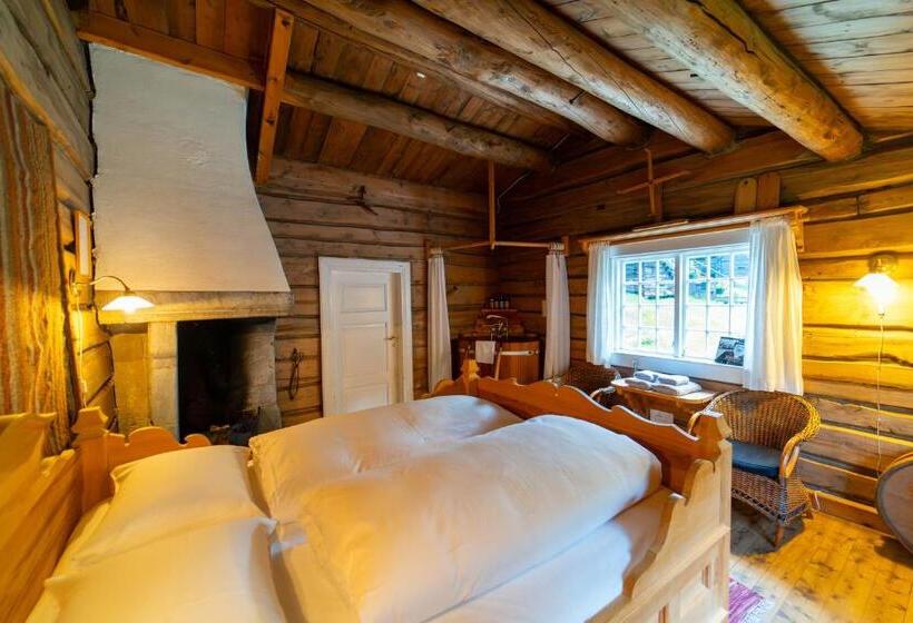 סוויטה, Røisheim Hotel & Skysstasjon