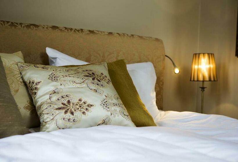 Номер Стандарт, Sockerslottet Hotell