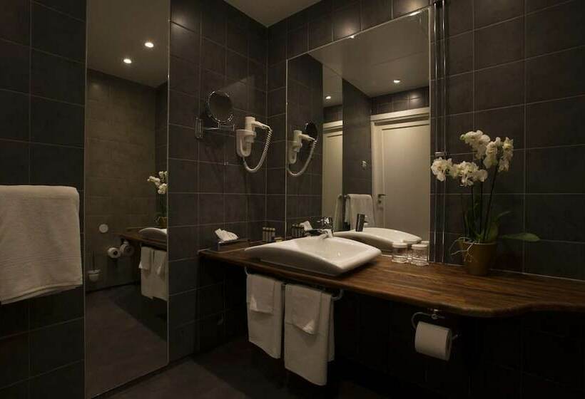 Номер Стандарт, Sockerslottet Hotell