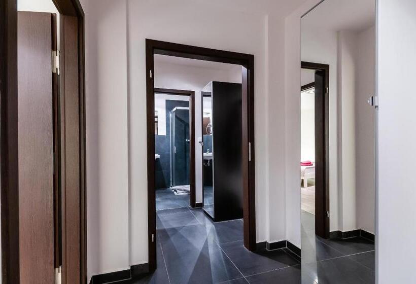 Апартаменты 2 Спальни, Vv Hotel & Apartments