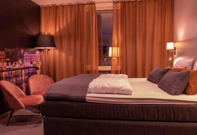 اتاق استاندارد با سرویس بهداشتی مشترک, Dream  Luxury Hostel