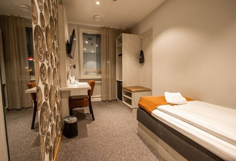 اتاق استاندارد یک تخته با سرویس بهداشتی مشترک, Dream  Luxury Hostel