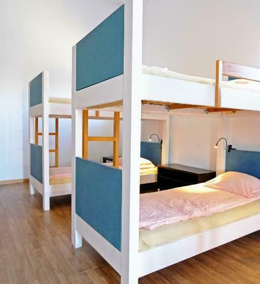 Кровать в Общей Комнате, Freesurfcamp & Hostel