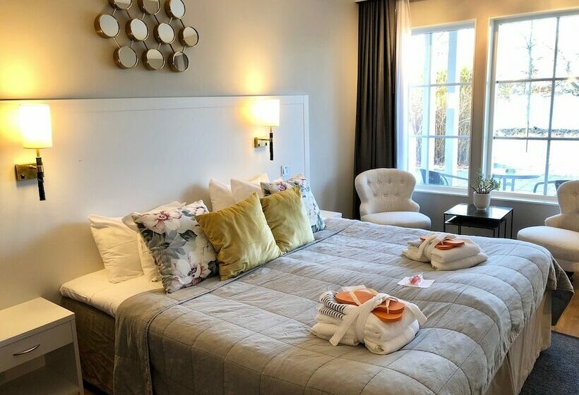 Номер Стандарт, Gränsö Slott Hotel & Spa