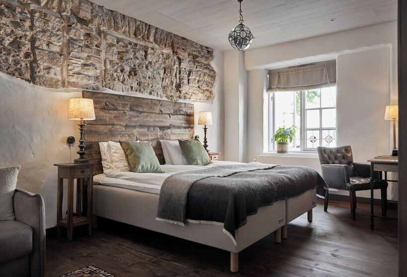 Estudio Deluxe, Helgeand Wisby