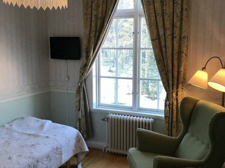 スタンダードシングルルーム, L Plevnagården