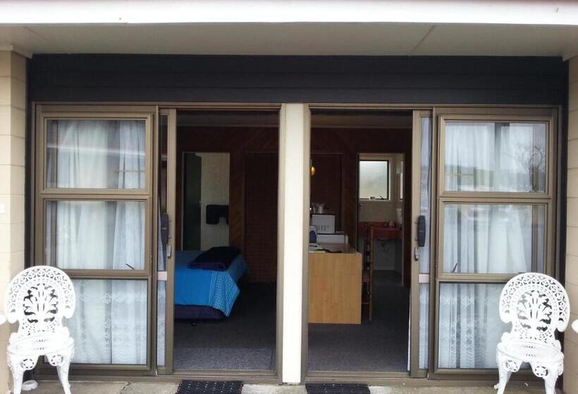 スーペリアールーム, Orana Motor Inn & Restaurant