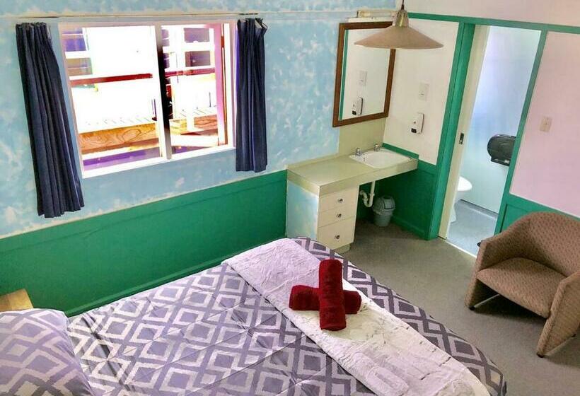 Номер Стандарт, The Duke Hostel