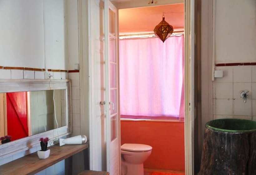 חדר סטנדרט חדר אמבטיה משותף, Aloha Beach House H