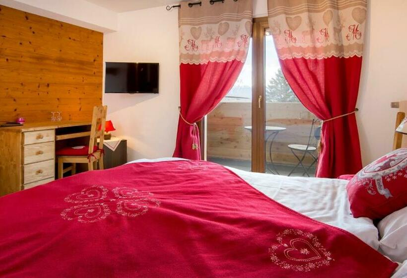 Номер Superior с Балконом, Hôtel De Charme La Poste