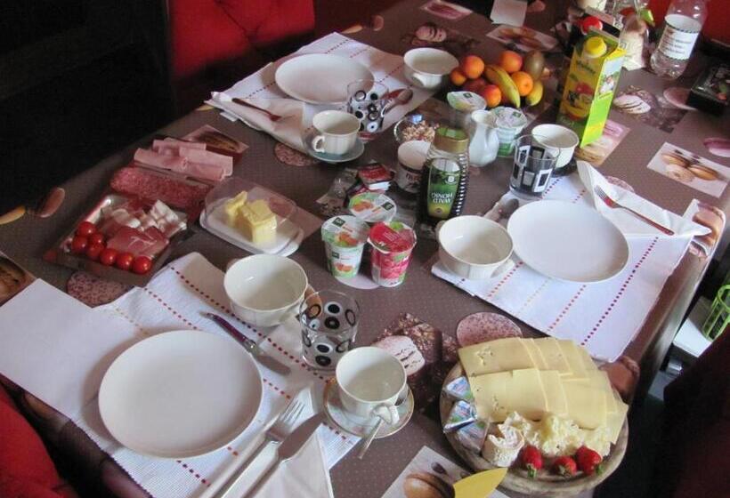 Номер Стандарт, Kiki's B&b