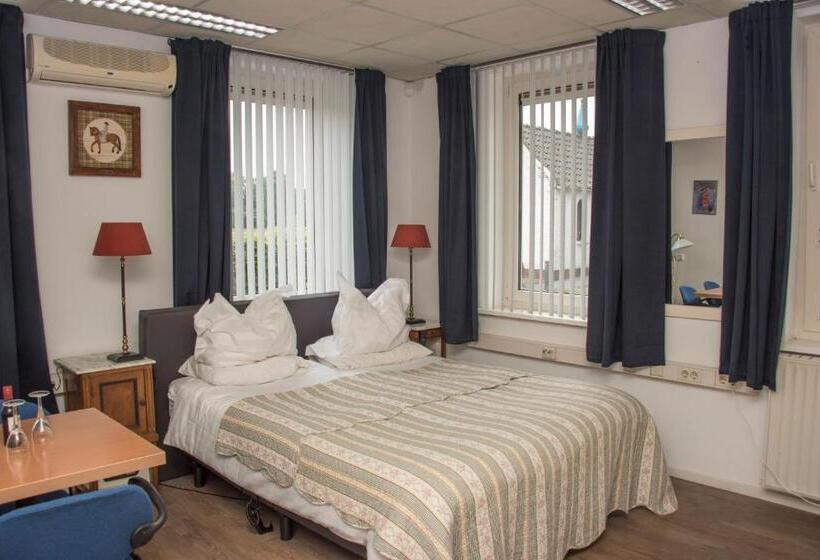 Номер Стандарт, B & B Leudal