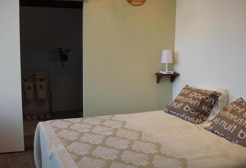 Номер Deluxe с Гидромассажем, B & B Leudal