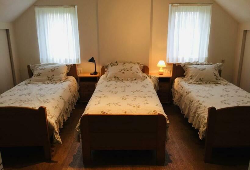 Трехместный Номер Стандарт Совместная Ванная, Bed & Breakfast  Het Oude Nest