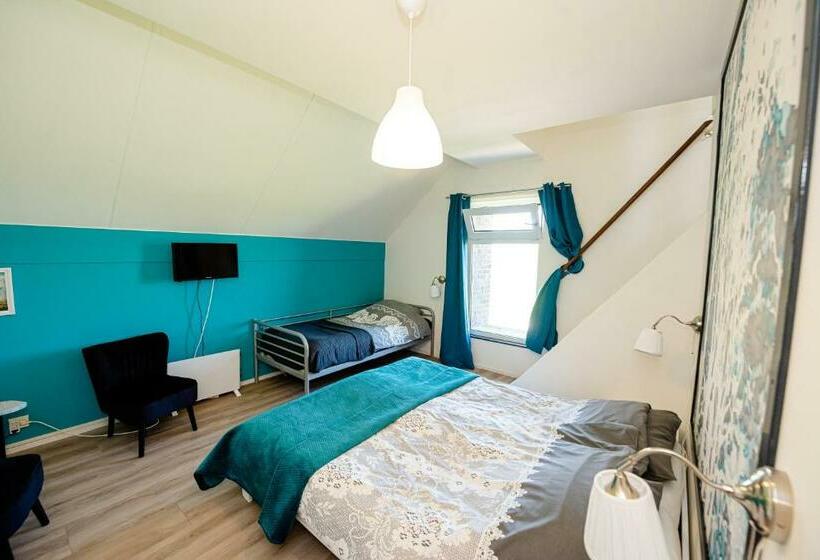 غرفة قياسية ثلاثية, Bed & Breakfast Ohé En Laak