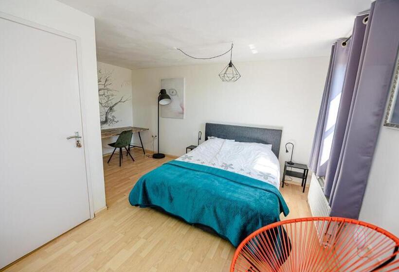 غرفة قياسية ثلاثية, Bed & Breakfast Ohé En Laak
