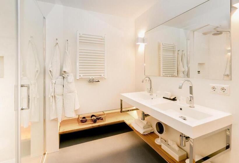 Люкс Повышенной Комфортности, Boutique Hotel Goud En Zilver