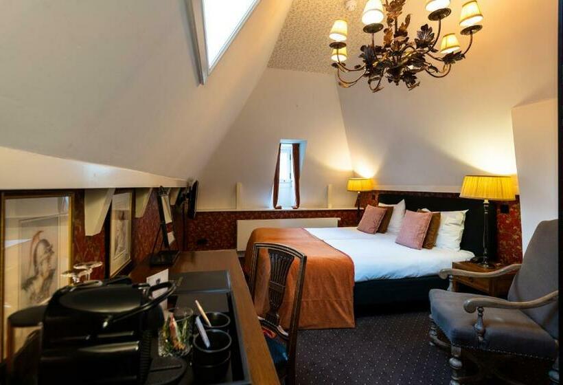 Номер Basic, Grand Boutique Hotel Restaurant Huis Vermeer
