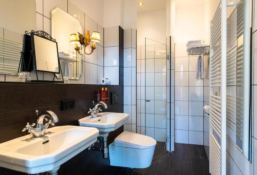 Номер Deluxe, Grand Boutique Hotel Restaurant Huis Vermeer