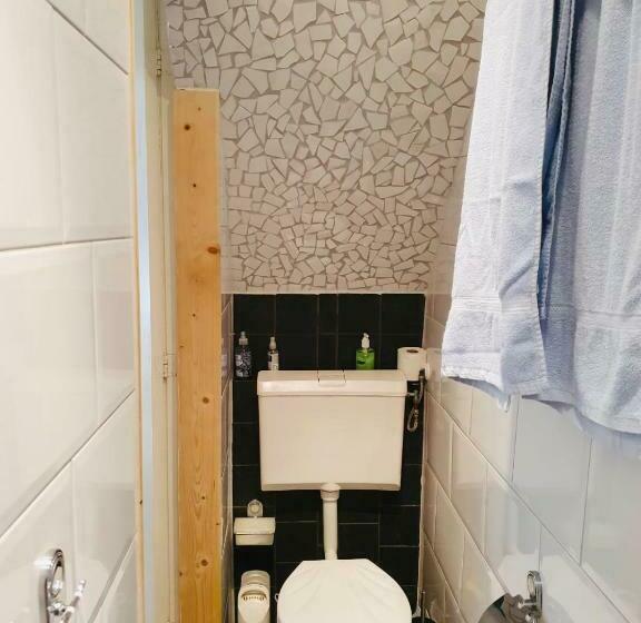 エコノミールーム, Imagine My B&b