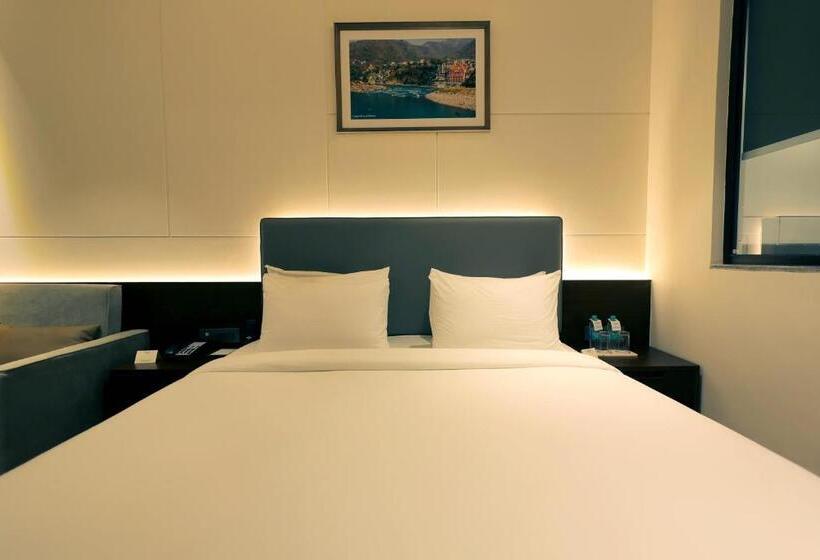 스탠다드 룸 킹사이즈 침대, Pride Elite Haridwar Near Haridwar Railway Station